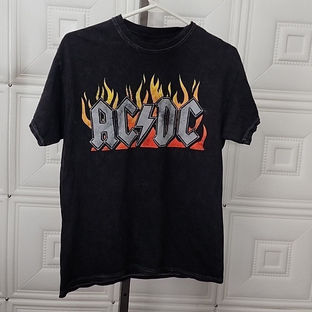 NWT AC■DC Highway To Hell Black T-shirt Size Small